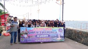SMPN 3 Warureja “Study Tour” ke Jakarta